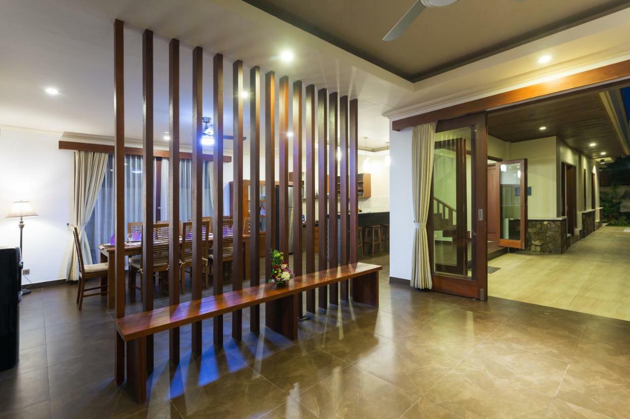 Villa Sabasanti Gianyar Keramas Exterior photo